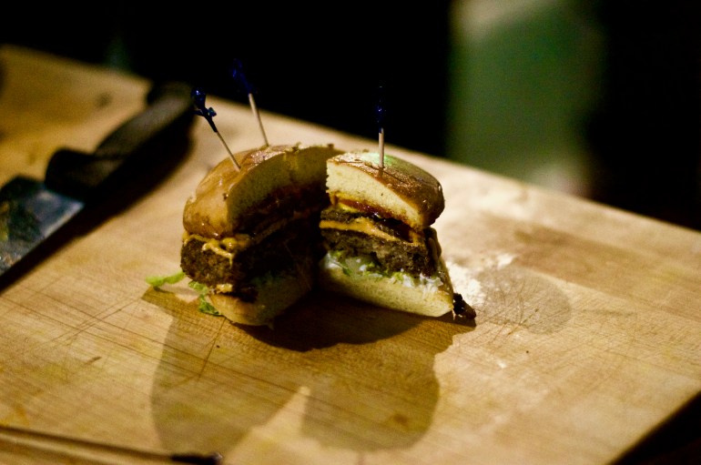 Arlo's WinningBurger