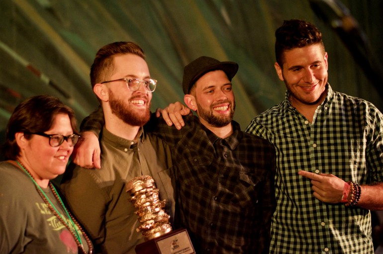 DSC_2204-ZF-9210-58677-1-001-018